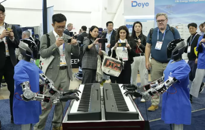 高自由度灵巧手实现月产千台，打破成本与交付瓶颈加速产业落地(图1)