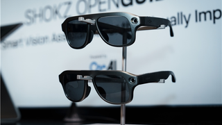 AI眼镜新突破：视觉辅助与运动AR开启智能穿戴新场景