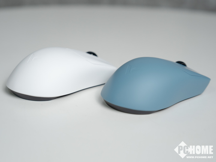 中小手抓握电竞鼠标深度评测：赛事级旗舰如何解决选购难题(图3)