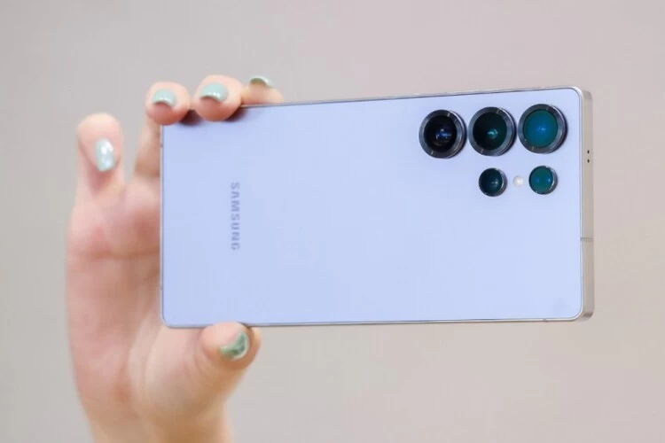 如何用旗舰影像轻松定格节日光影与欢聚时刻(图1) 如何用旗舰影像轻松定格节日光影与欢聚时刻(图1)