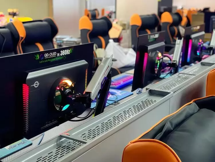 全新官网诠释人体工学智能支撑理念，探索灵活与稳定的平衡艺术(图4)