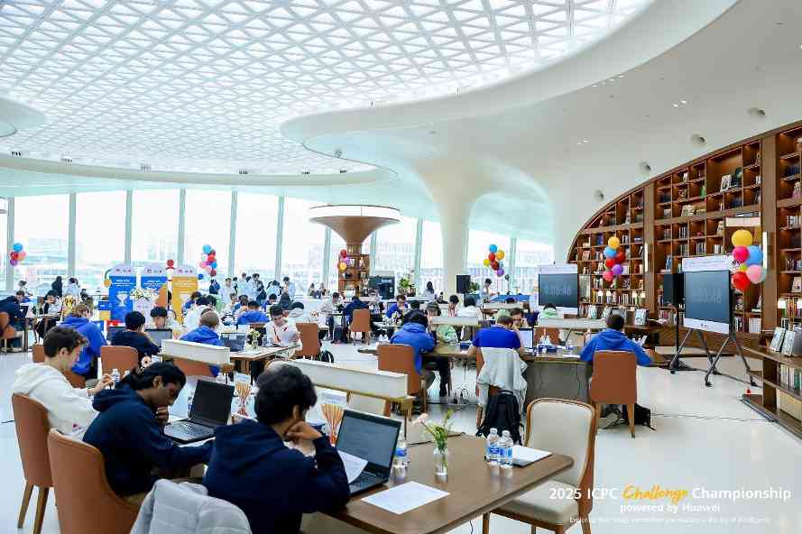 任正非谈AI发展:算力需网络连接,技术落地是关键(图4) 任正非最新研判:AI将释放70%编程工作量,未来算力必将过剩