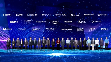 英特尔推出全新AI优化数据平台，赋能智能新基建发展