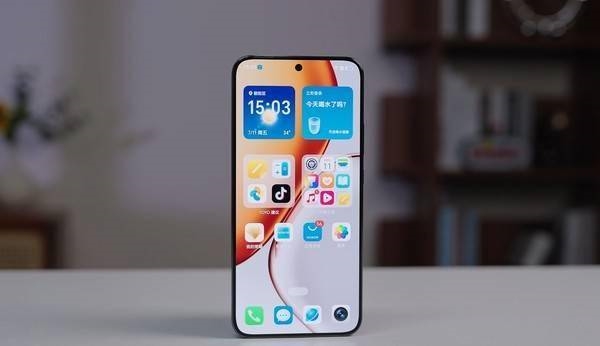 送父母高性价比手机推荐：耐用性与续航兼顾(图2)