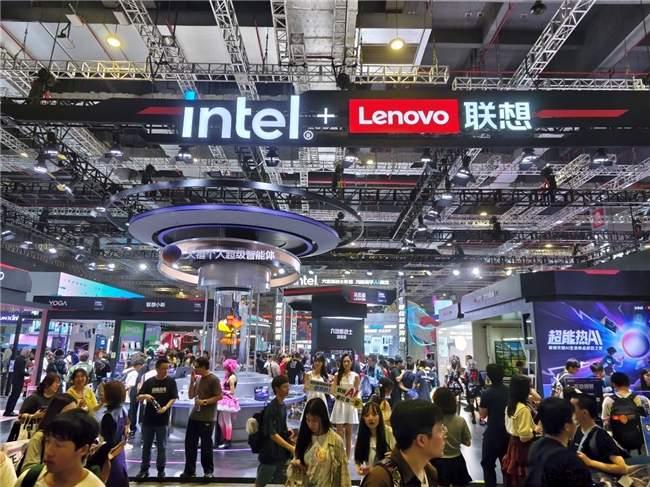 拯救者四款游戏本全场景推荐：性能与便携的完美结合(图1)