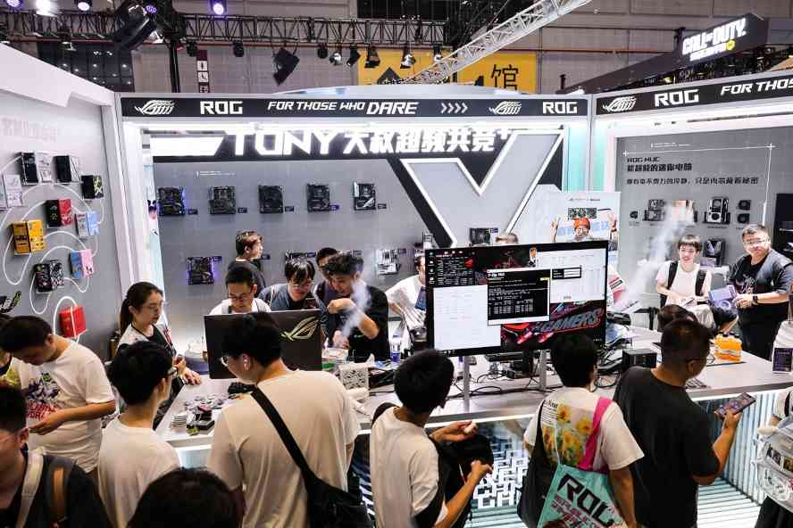 BW2025 ROG超频与背置技术引领潮流(图2)