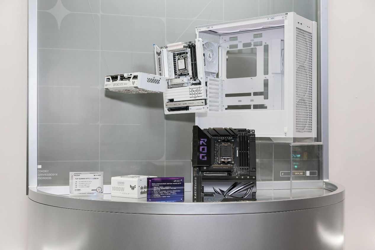 BW2025 ROG玩+乐园引爆次元狂欢(图18)