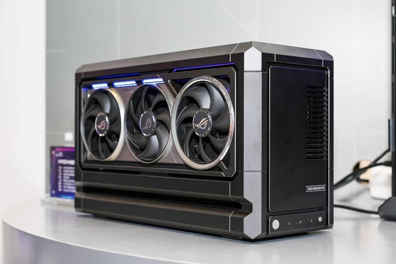 BW2025 ROG玩+乐园引爆次元狂欢(图27)