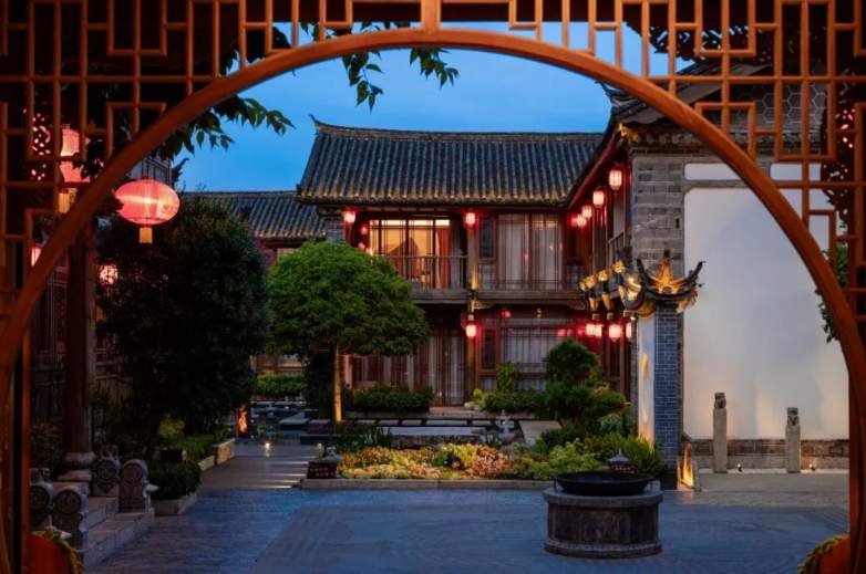 庭院时光，静谧与诗意的栖息之所(图8)