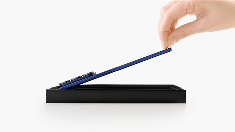 折叠屏手机轻薄与耐用性全面对比(图1)