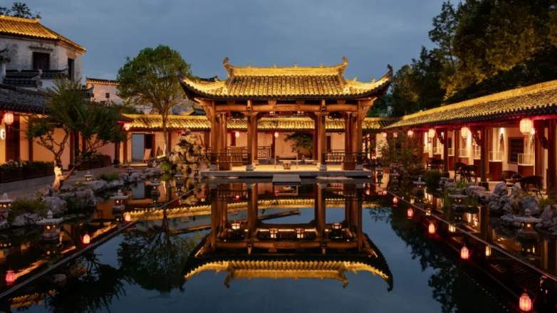 黄山西递古村徽派民宿，推窗尽览江南旧梦与诗意栖居(图11)