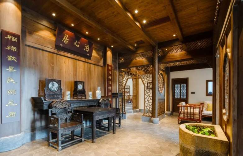 黄山西递古村徽派民宿，推窗尽览江南旧梦与诗意栖居(图9)