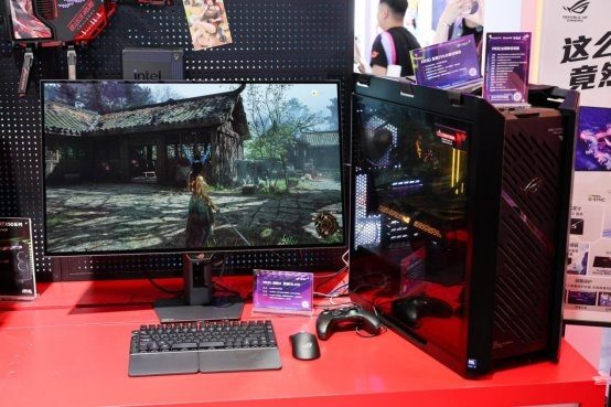 双模OLED电竞显示器：4K高画质与超高刷新率随心切换，畅享3A与FPS游戏(图2)