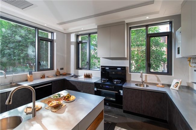 拒绝甲醛焦虑，年轻人用不锈钢定制打造健康家居空间(图4)