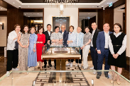 全港最大腕表专卖店揭幕，巨星云集见证高端零售新标杆