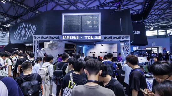 三星显示器引领电竞新体验 ChinaJoy 2025