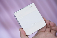 小折叠屏手机推荐｜2025值得买的折叠机全攻略(图2)