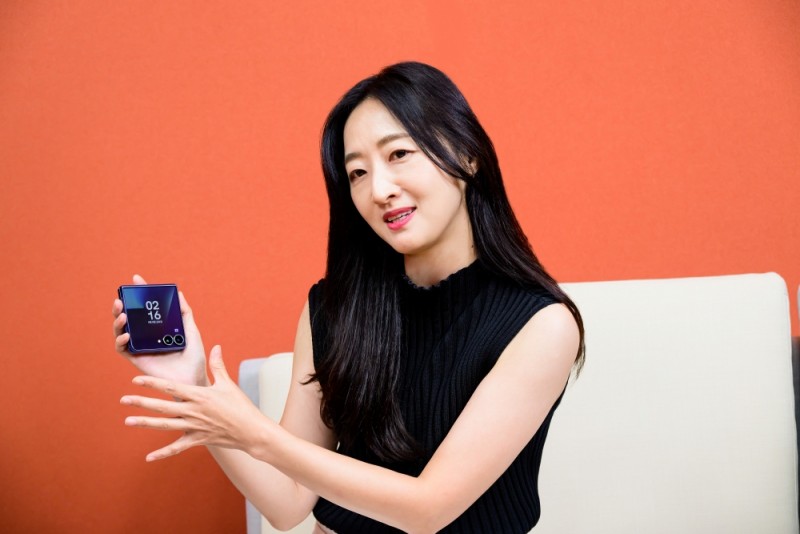 折叠屏AI体验全攻略：One UI 8如何重塑交互(图2)