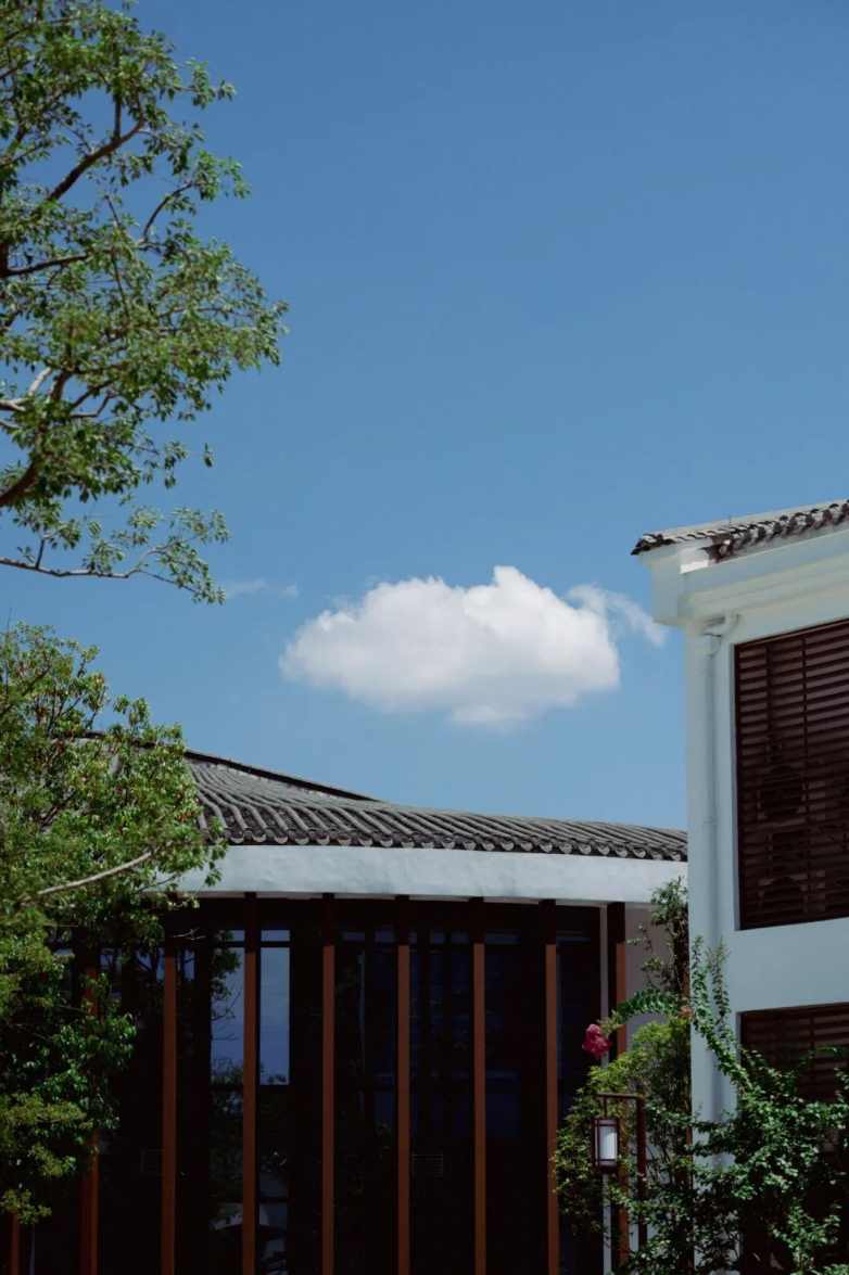 国风民宿设计美学｜泊心云舍的中式建筑艺术全攻略(图3)