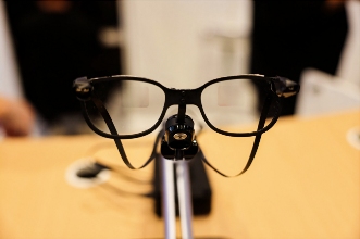 AR光学技术新突破｜从碳化硅到全彩光引擎解析(图6)