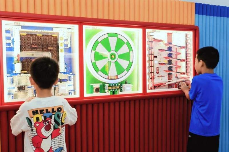 火锅店里的科技派对｜亲子AI编程课堂全攻略(图2)