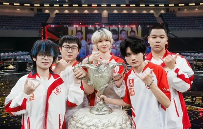 AG荣耀加冕六冠王，九号实力领航新出行！