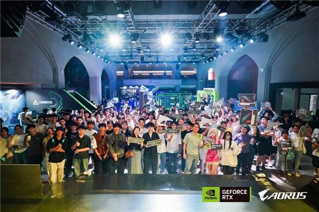 RTX 50显卡体验盛会｜电竞与AI技术的巅峰对决(图1)