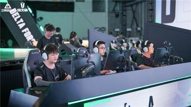 前行者携手ESG战队｜电竞鼠标合作全攻略(图2)