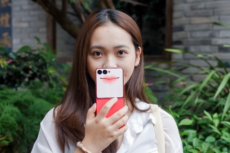 折叠屏影像新体验|Galaxy Z系列解锁成都美学全攻略(图16) 折叠屏影像新体验|Galaxy Z系列解锁成都美学全攻略(图16)