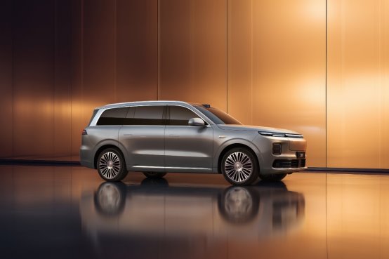 零跑D19全球首秀｜科技豪华SUV新标杆全攻略(图2)