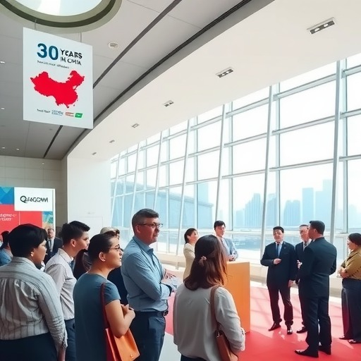 孟樸在进博会分享高通深耕中国30年，携手伙伴再谱科技新篇(图4)