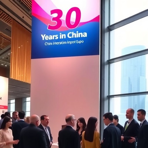 孟樸在进博会分享高通深耕中国30年，携手伙伴再谱科技新篇(图2)