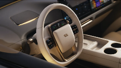 智能座舱的“理想”样本背后，为什么需要一朵AI云?(图2)