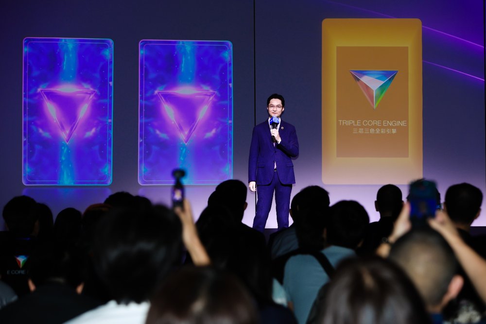 光影科技治愈“数字疲劳” 爱普生“三芯三色全彩引擎”开启家用投影新时代(图2)