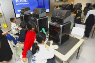 从设备到生态，创想三维线下旗舰店启幕(图8)